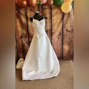 White side ruched beaded spaghetti strap wedding dress